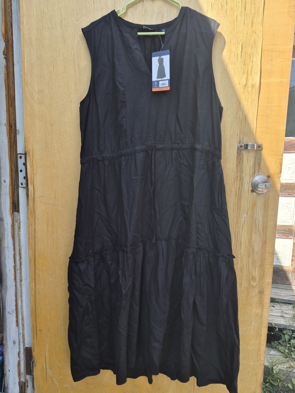 Lands End Sleeveless Black Women’s Tiered Dress
